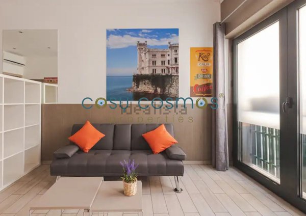 appartamento in vendita a Trieste in zona San Giacomo