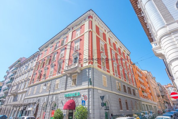 appartamento in vendita a Trieste