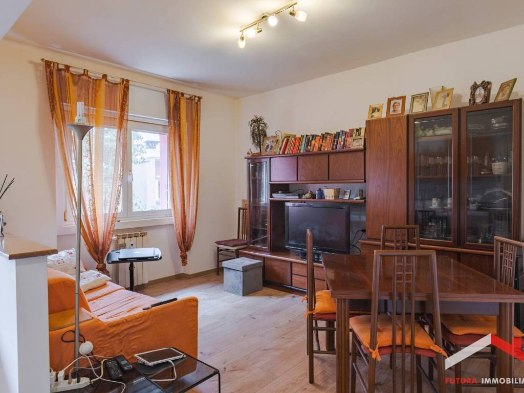 appartamento in vendita a Trieste in zona San Giacomo