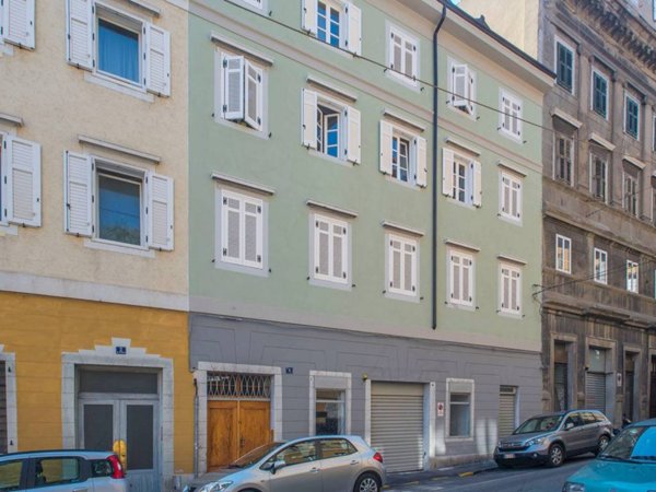 appartamento in vendita a Trieste