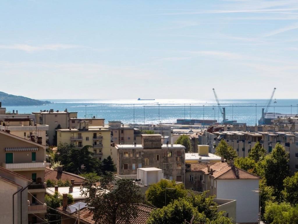 appartamento in vendita a Trieste in zona Valmaura