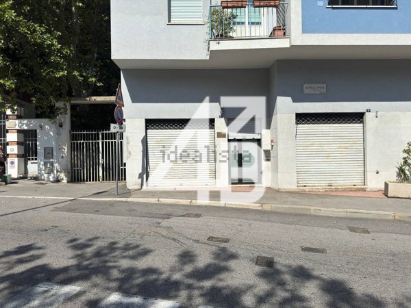 ufficio in vendita a Trieste in zona Roiano