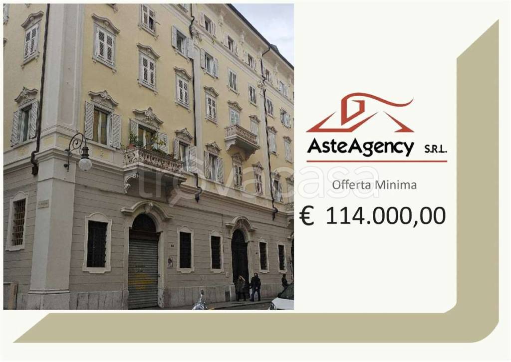 appartamento in vendita a Trieste in zona Città Vecchia