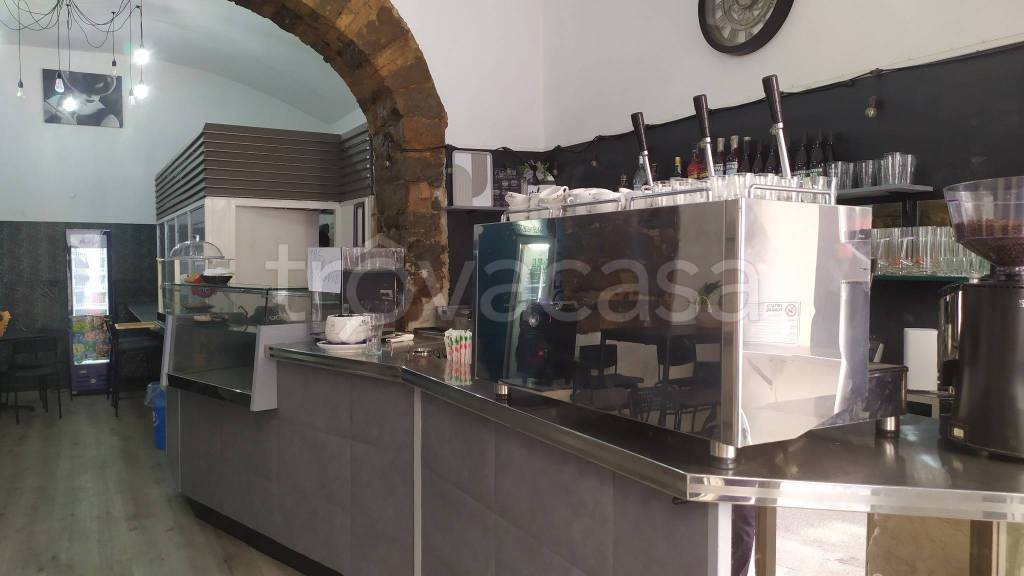 negozio in vendita a Trieste in zona Barriera vecchia