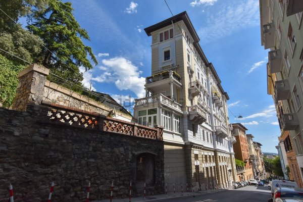 appartamento in vendita a Trieste in zona Scorcola
