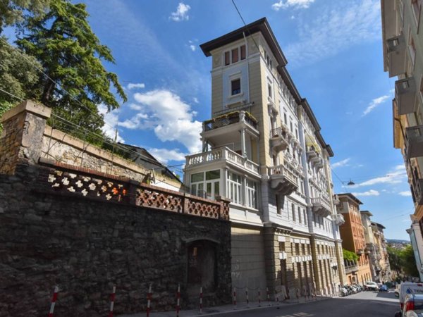 appartamento in vendita a Trieste in zona Scorcola