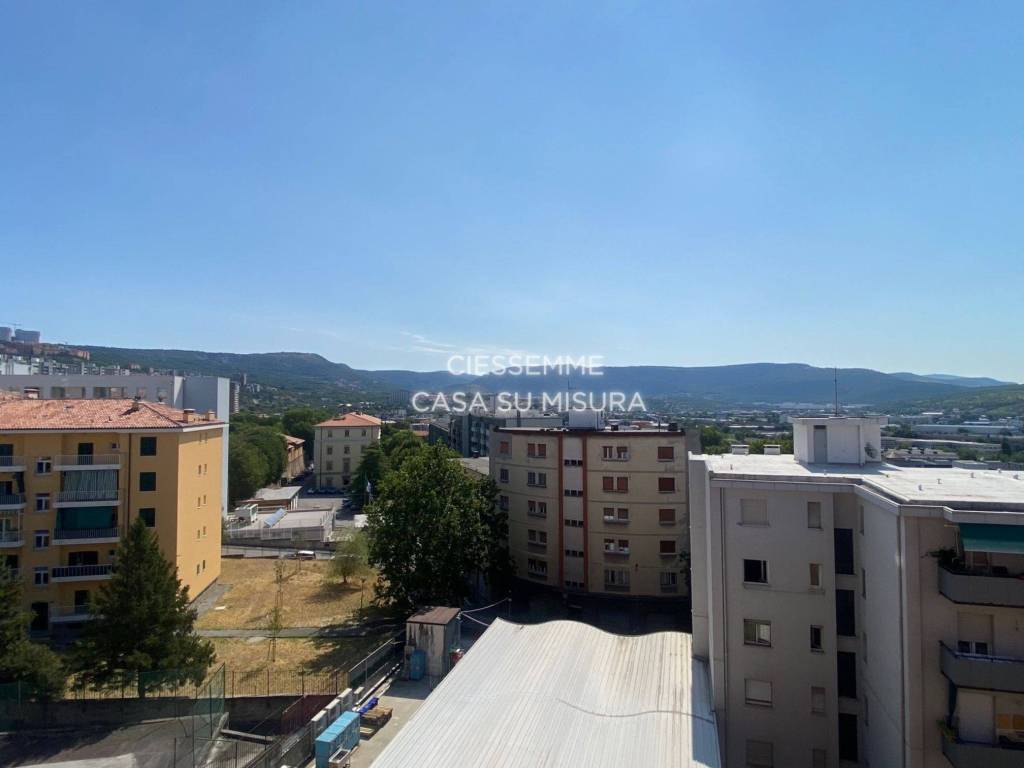 appartamento in vendita a Trieste in zona Valmaura