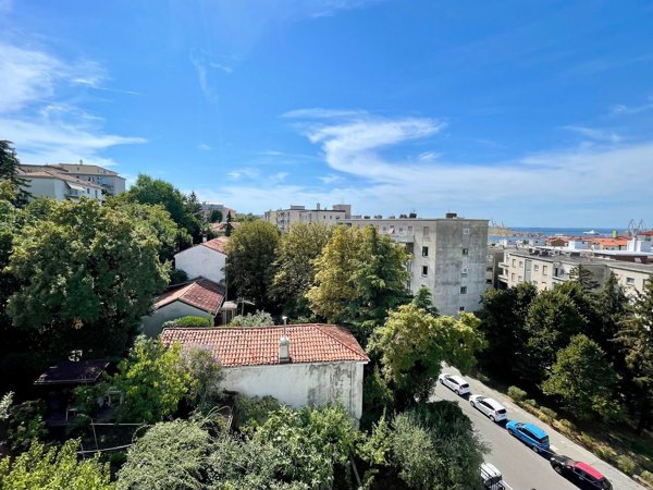 appartamento in vendita a Trieste in zona Chiarbola