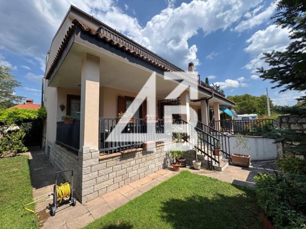 casa indipendente in vendita a Trieste in zona Santa Croce