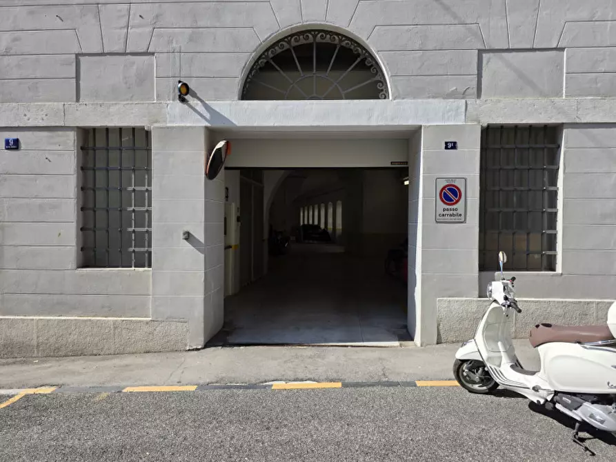 ufficio in vendita a Trieste