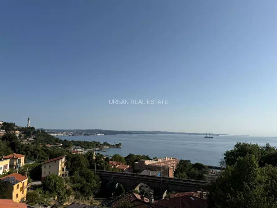 casa indipendente in vendita a Trieste in zona Barcola