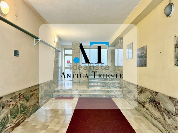 appartamento in vendita a Trieste in zona Barriera vecchia