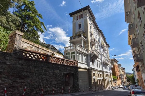 appartamento in vendita a Trieste in zona Scorcola