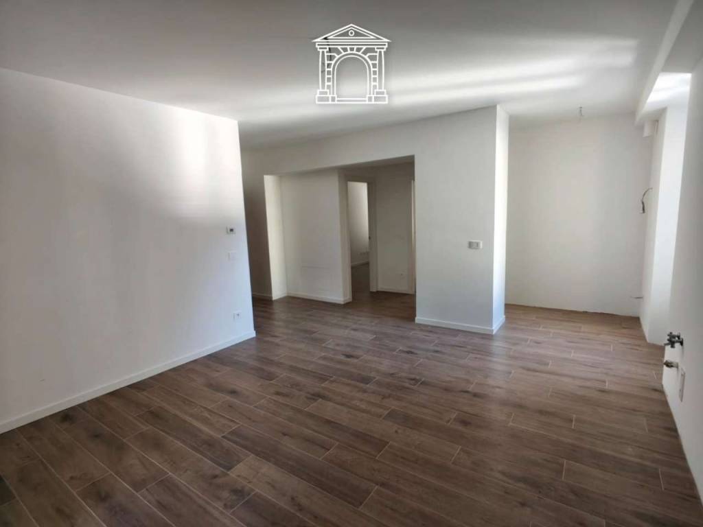 appartamento in vendita a Trieste in zona Roiano