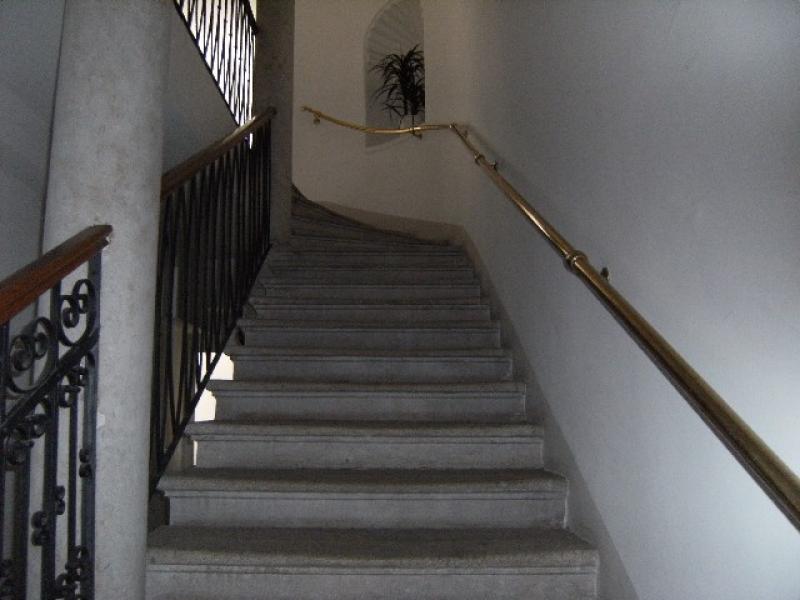 appartamento in vendita a Trieste in zona Borgo Teresiano