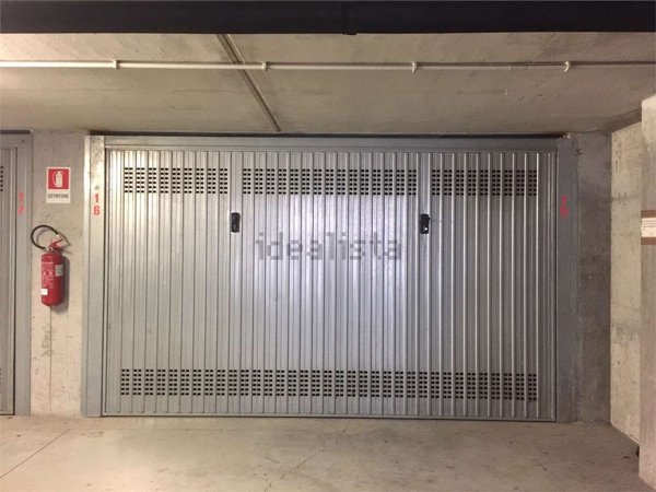 box auto in vendita a Trieste in zona San Giacomo