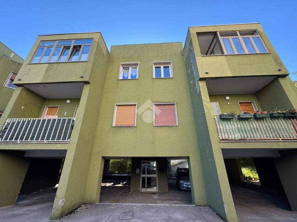 appartamento in vendita a Trieste in zona Valmaura