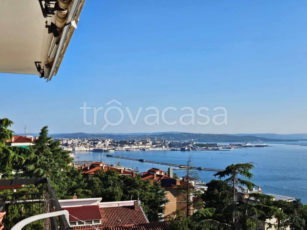 appartamento in vendita a Trieste in zona Gretta
