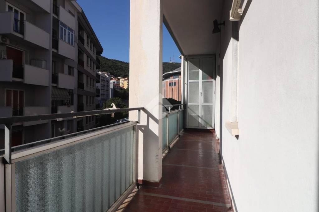 appartamento in vendita a Trieste in zona Cologna