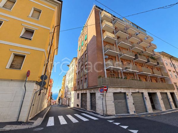 appartamento in vendita a Trieste in zona San Vito