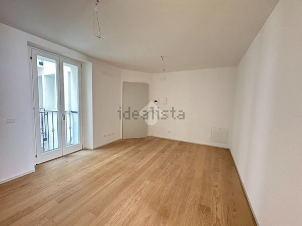 appartamento in vendita a Trieste in zona Borgo Teresiano