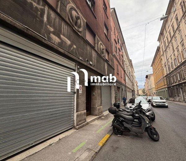 appartamento in vendita a Trieste in zona Roiano