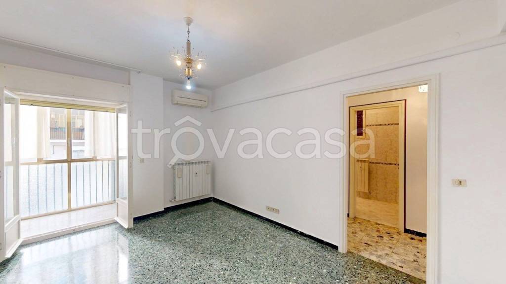 appartamento in vendita a Trieste in zona Barriera vecchia