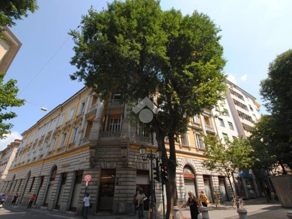 appartamento in vendita a Trieste in zona San Giusto
