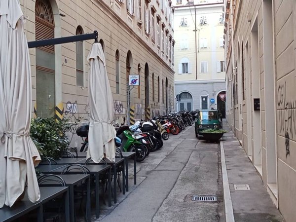 appartamento in vendita a Trieste in zona Barriera vecchia