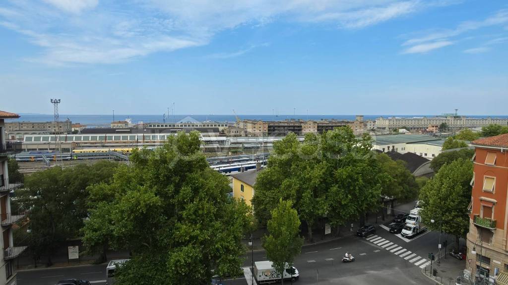appartamento in vendita a Trieste in zona Roiano