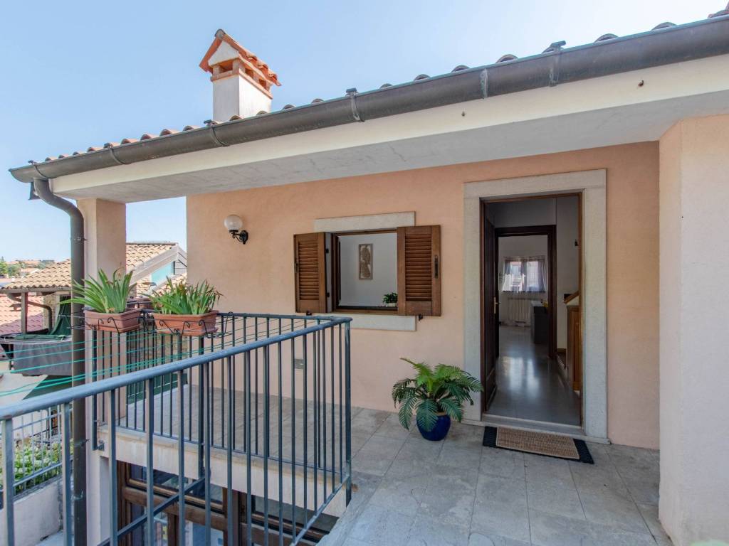 casa indipendente in vendita a Trieste in zona Prosecco