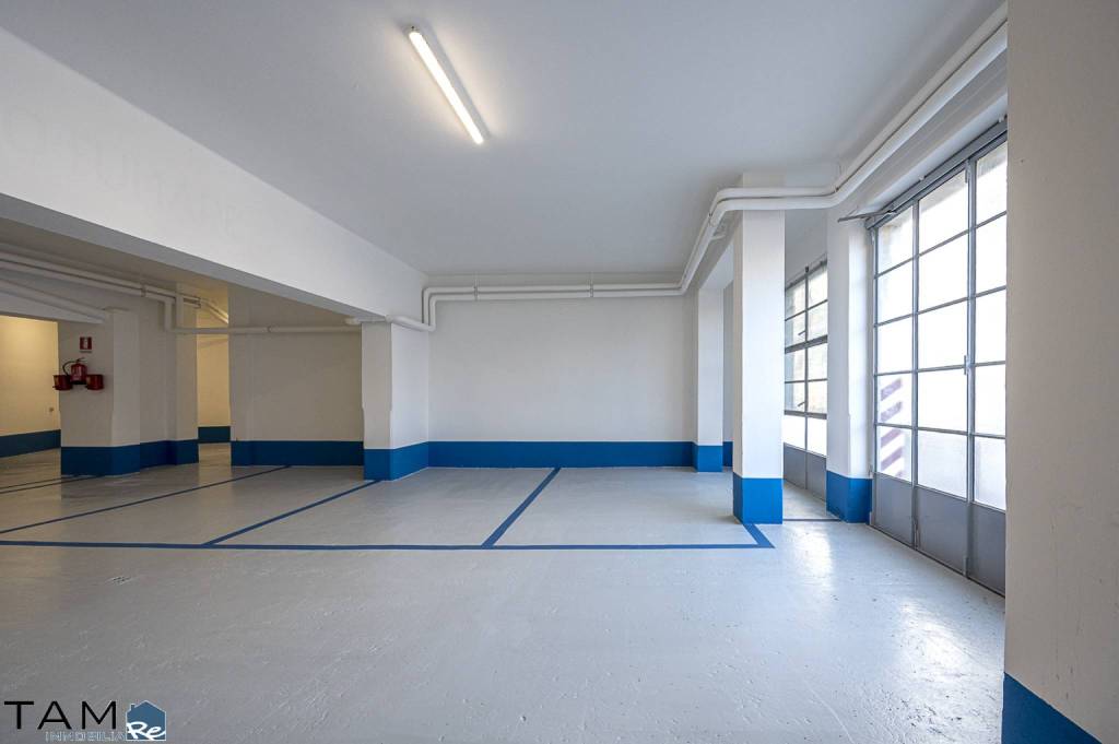box auto in vendita a Trieste