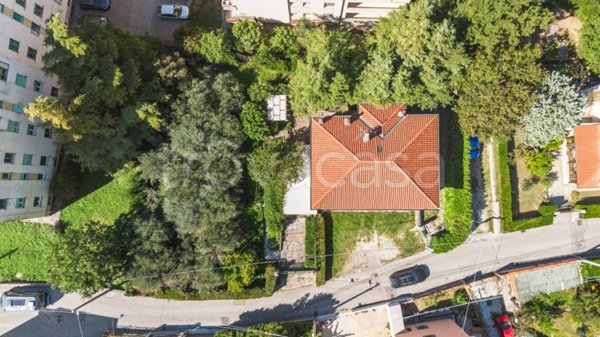 casa indipendente in vendita a Trieste