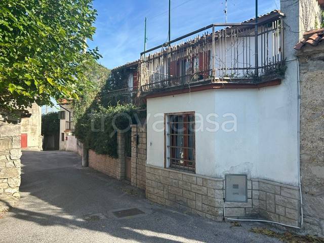 casa indipendente in vendita a Trieste in zona Santa Croce