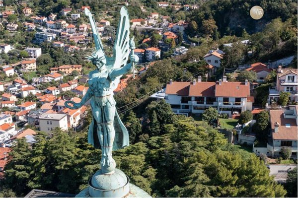 casa indipendente in vendita a Trieste in zona Barcola