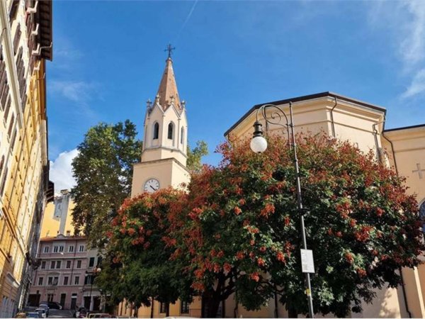 appartamento in vendita a Trieste in zona Roiano