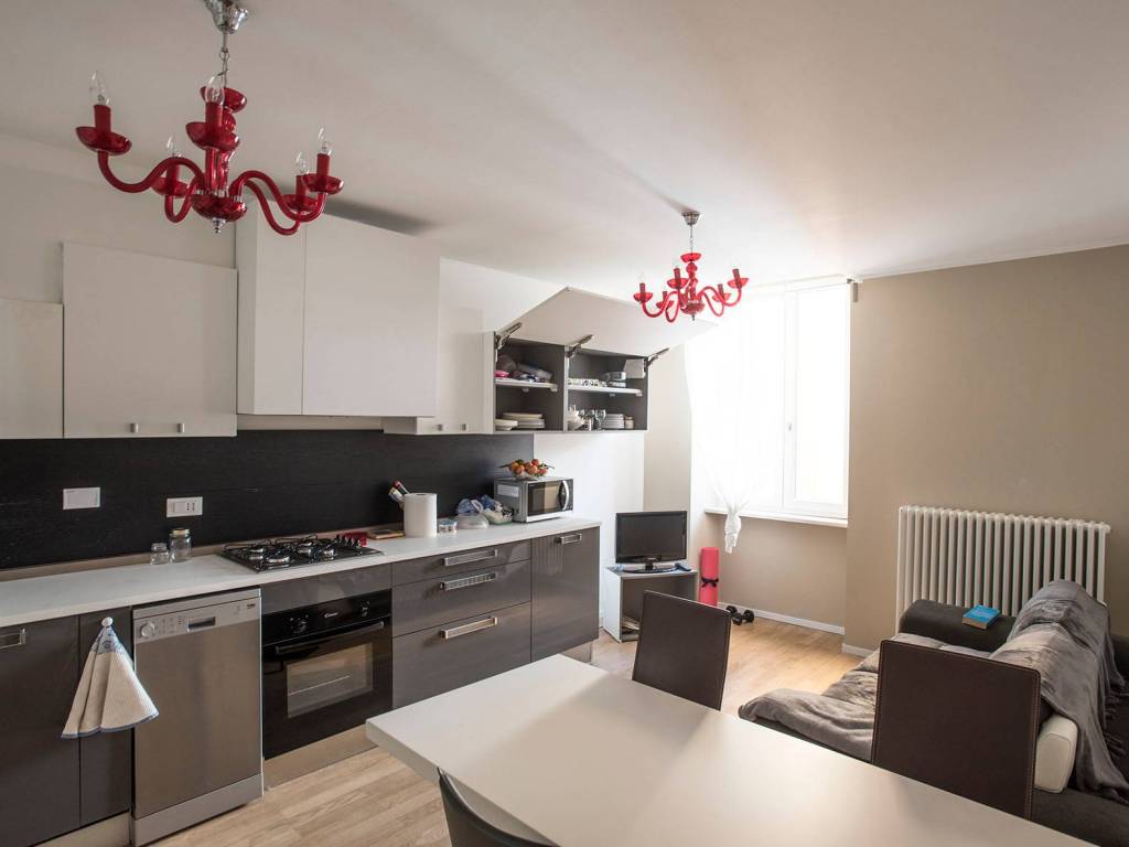 appartamento in vendita a Trieste in zona Roiano