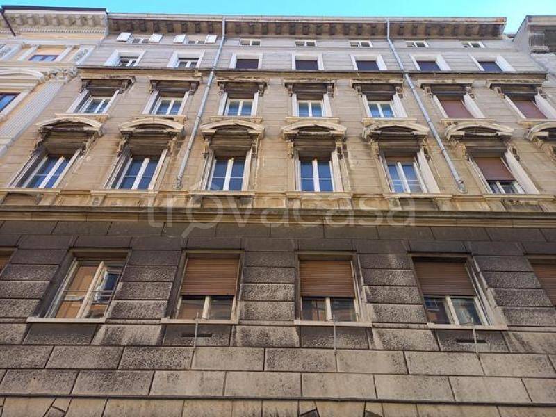 appartamento in vendita a Trieste in zona Borgo Teresiano