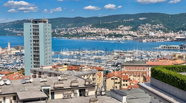 appartamento in vendita a Trieste in zona San Vito