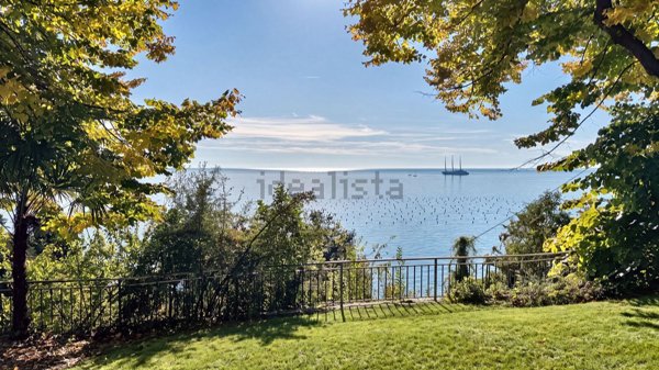 appartamento in vendita a Trieste