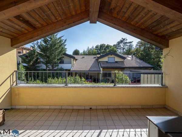 casa indipendente in vendita a Trieste in zona Opicina