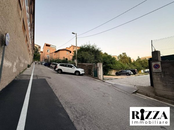 ufficio in vendita a Trieste in zona Chiarbola