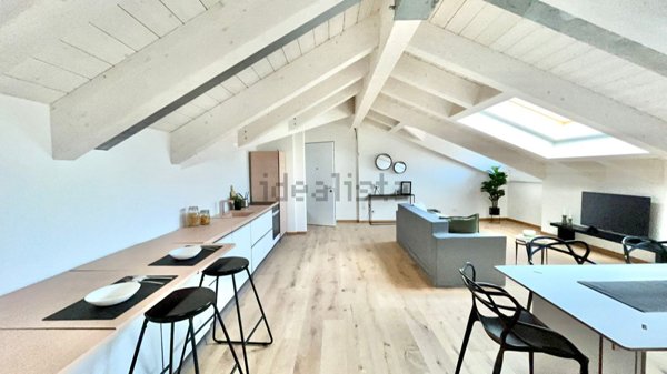 appartamento in vendita a Trieste in zona Città Nuova