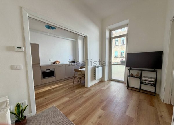 appartamento in vendita a Trieste in zona Barriera vecchia