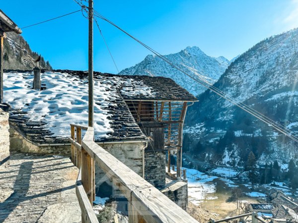 casa indipendente in vendita ad Alagna Valsesia