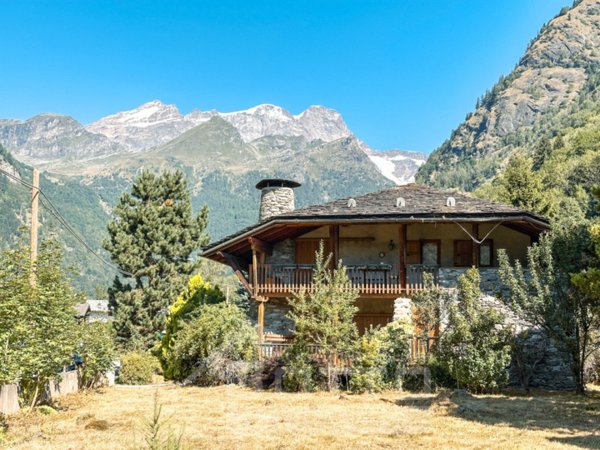 casa indipendente in vendita ad Alagna Valsesia in zona Balma