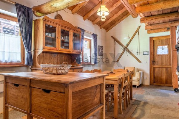 appartamento in vendita ad Alagna Valsesia in zona Isolello