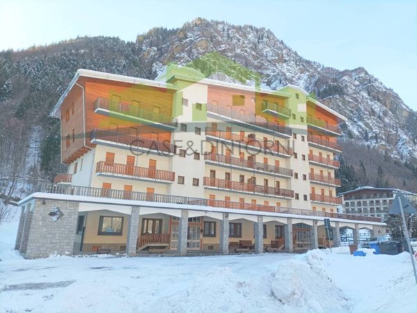 appartamento in vendita ad Alagna Valsesia in zona Riva Valdobbia