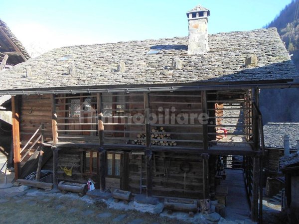 appartamento in vendita ad Alagna Valsesia in zona Cà Piacentino