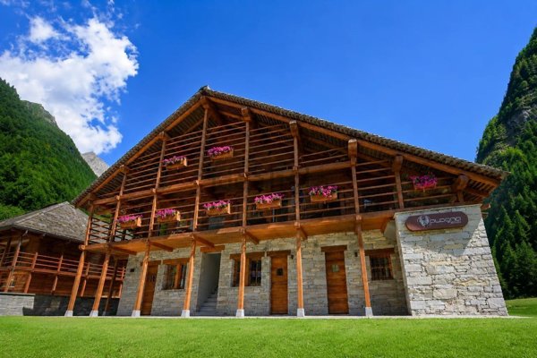 appartamento in vendita ad Alagna Valsesia in zona Wittwosma